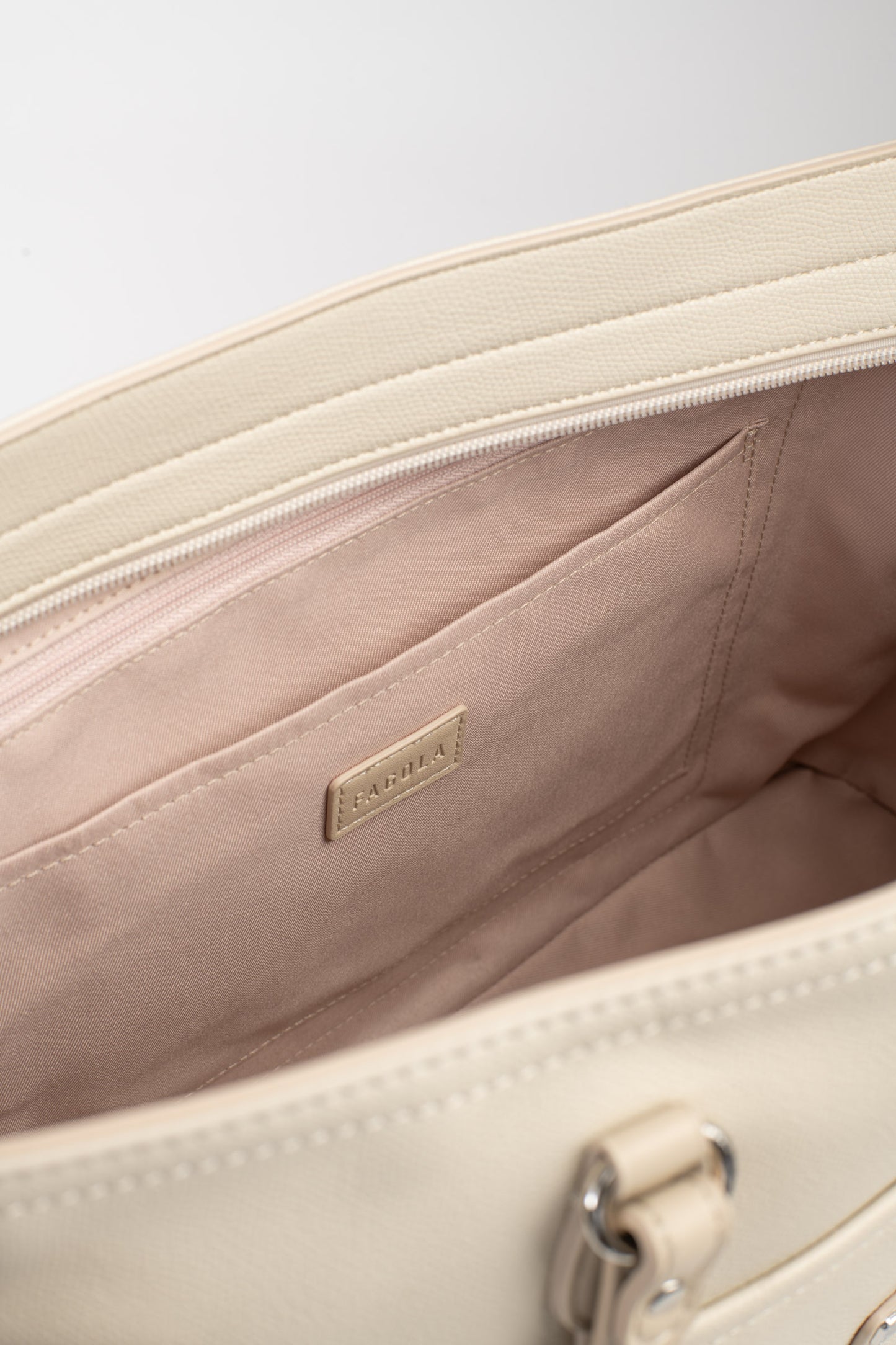 #couleur_beige