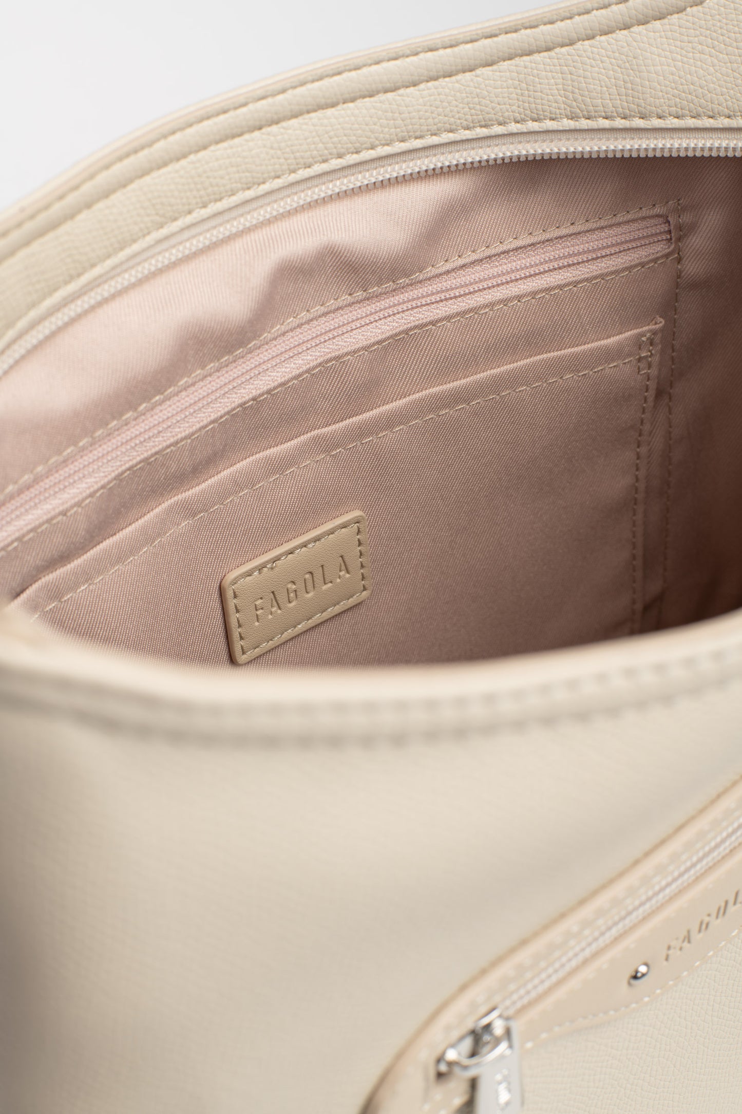 #couleur_beige