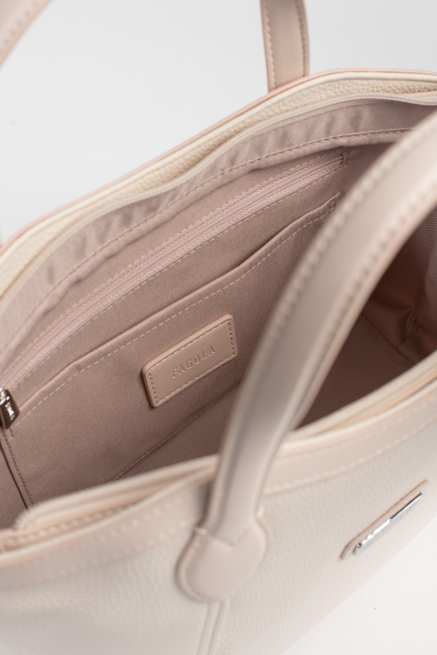 #couleur_beige