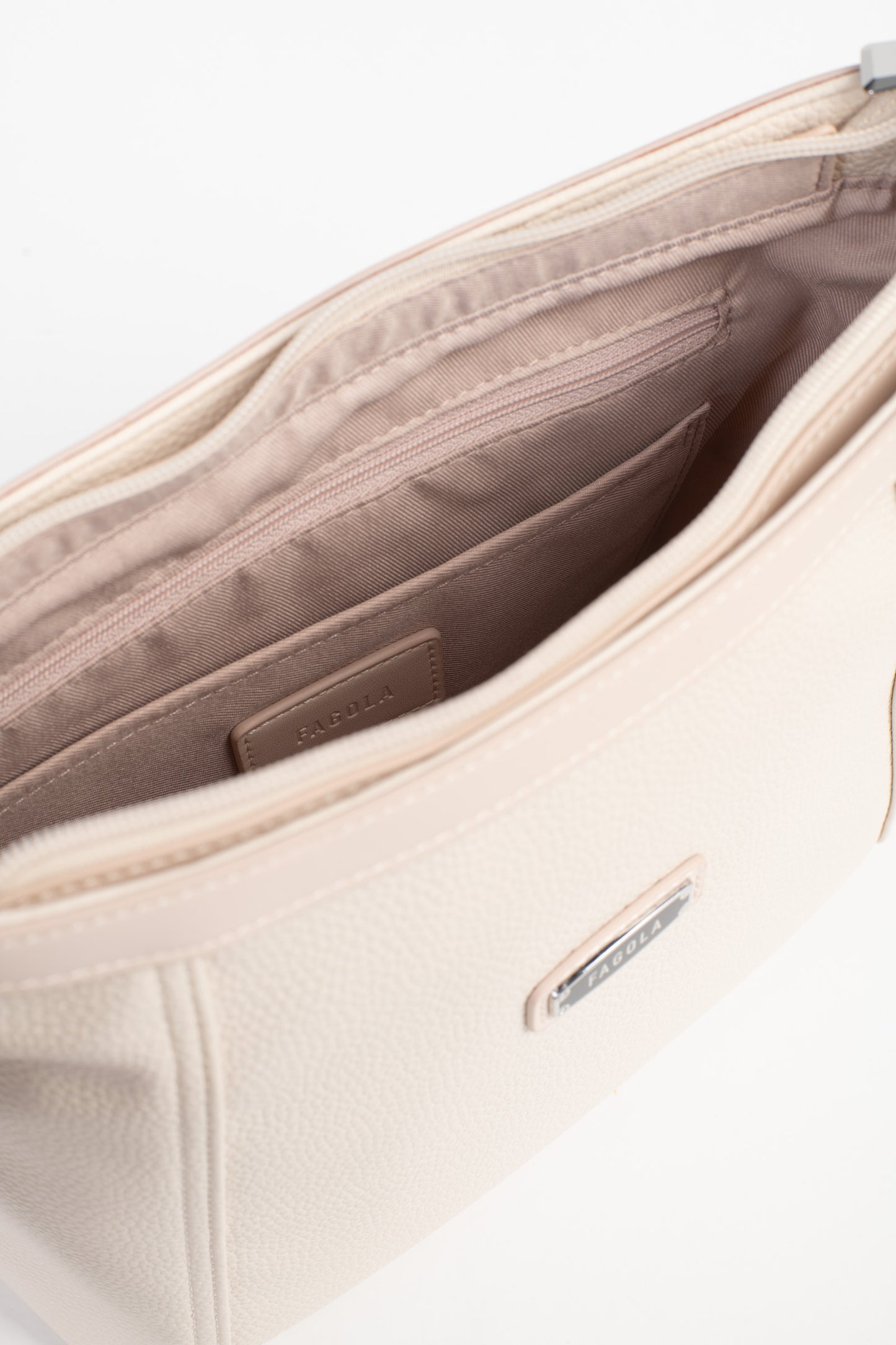 #couleur_beige
