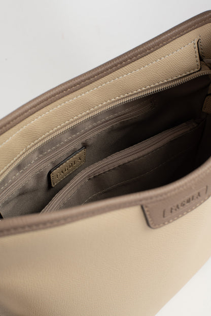 #couleur_crème/taupe